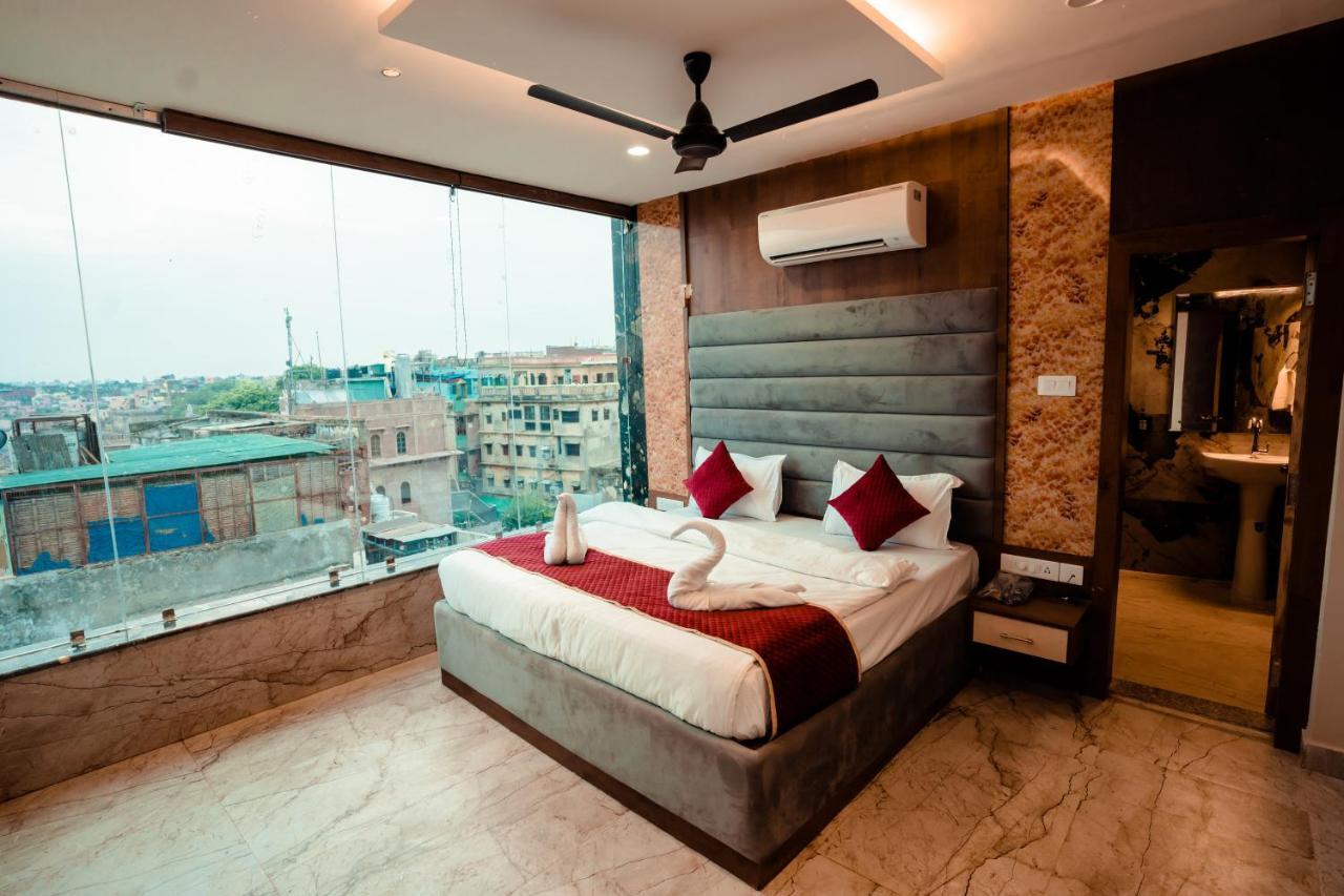 Hotel Jsr Ganga Варанаси Екстериор снимка