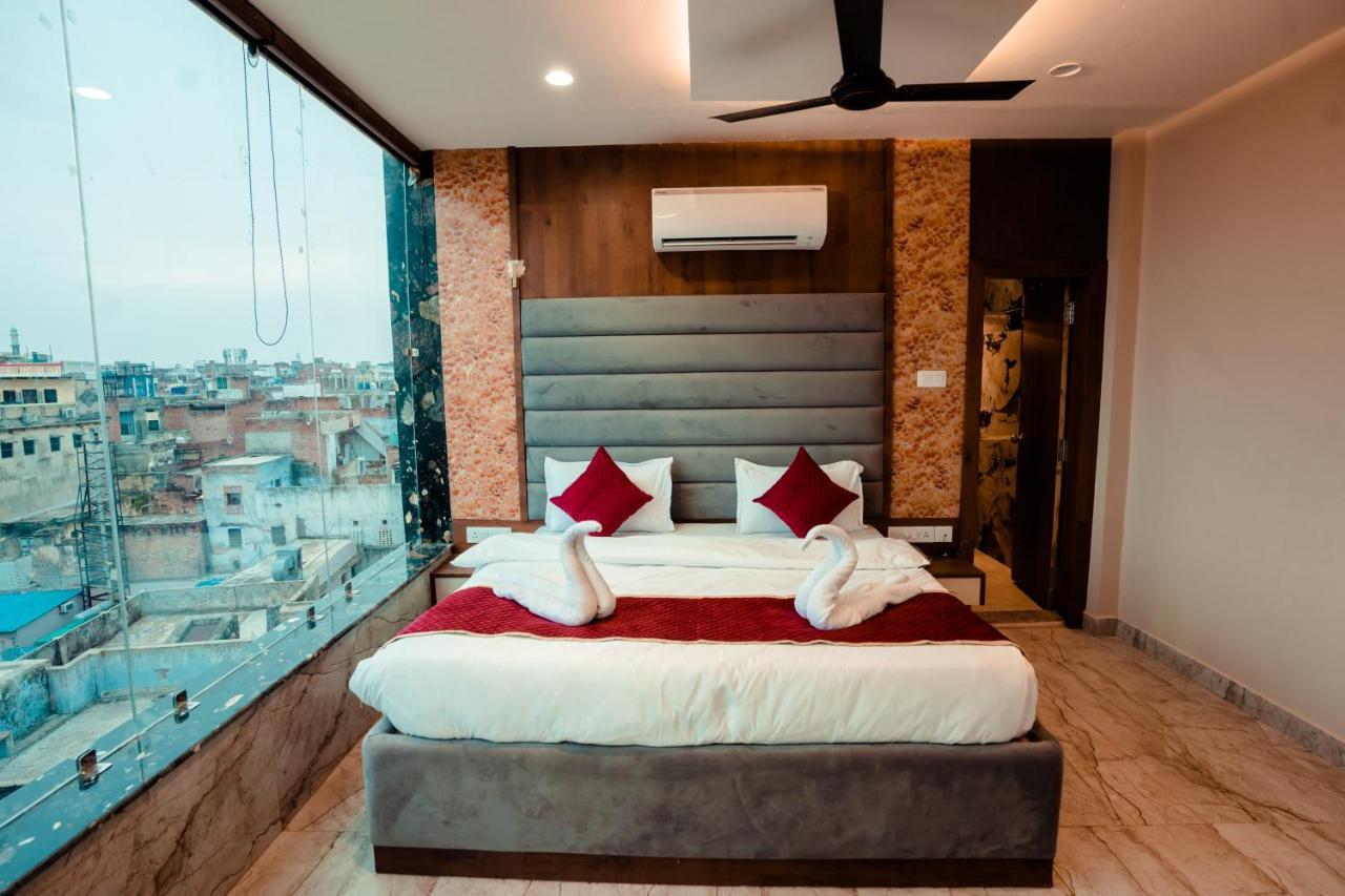 Hotel Jsr Ganga Варанаси Екстериор снимка