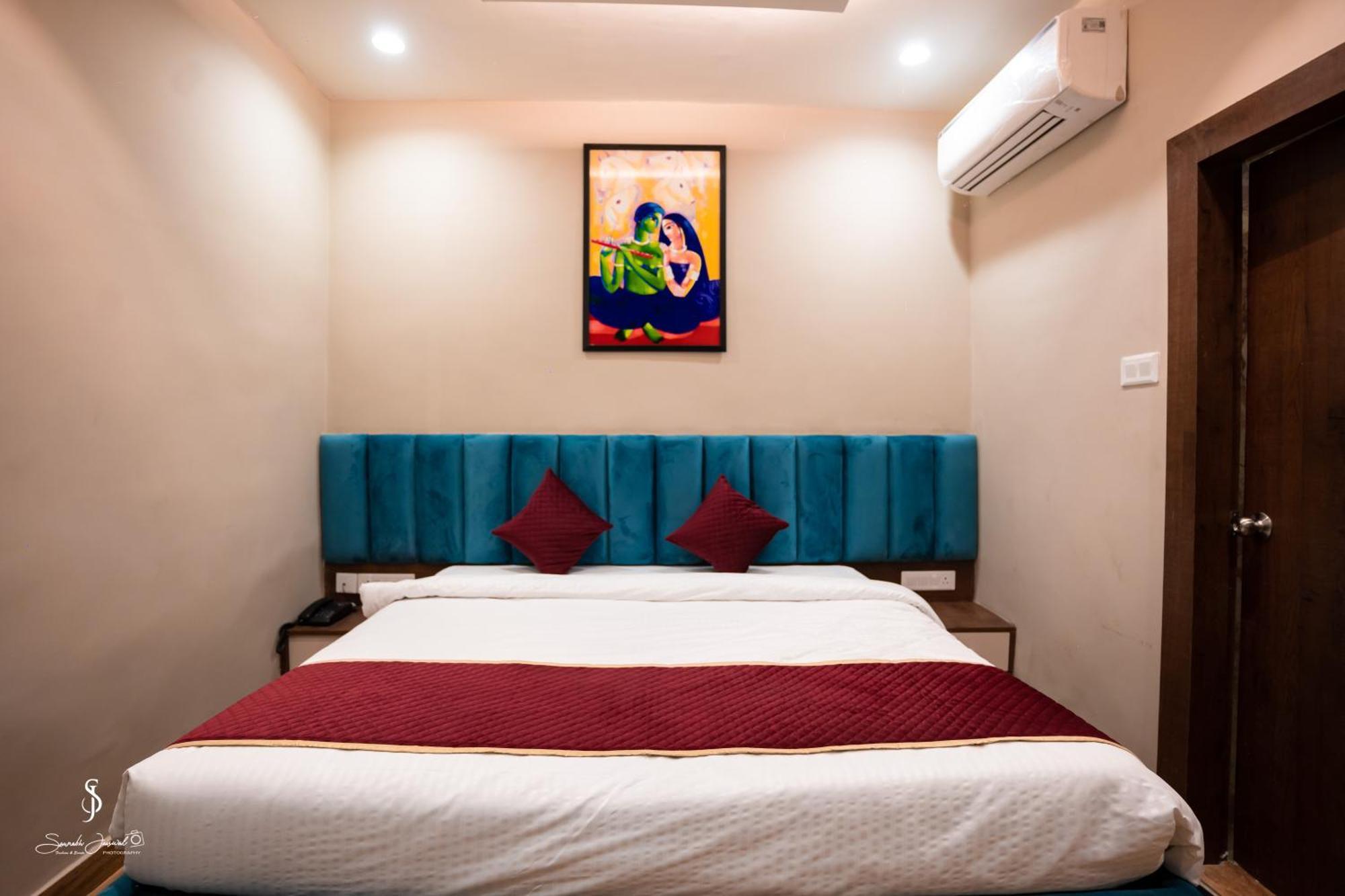 Hotel Jsr Ganga Варанаси Екстериор снимка